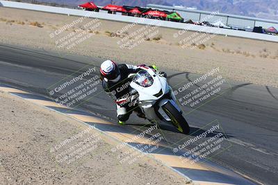 media/Jan-14-2022-Apex Assassins (Fri) [[4609ad47be]]/Trackday 1/Session 4/Turn 15 Inside/